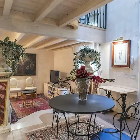 Sabrina's By Short Holidays