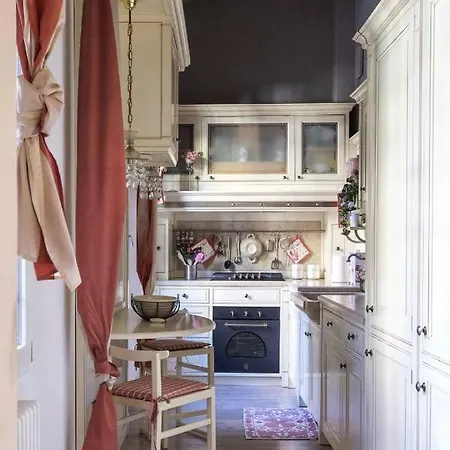 Sabrina's By Short Holidays