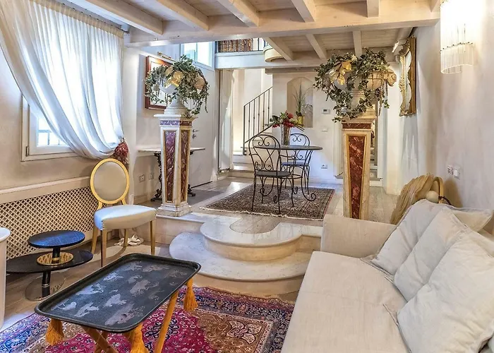 Sabrina's By Short Holidays * Bologna